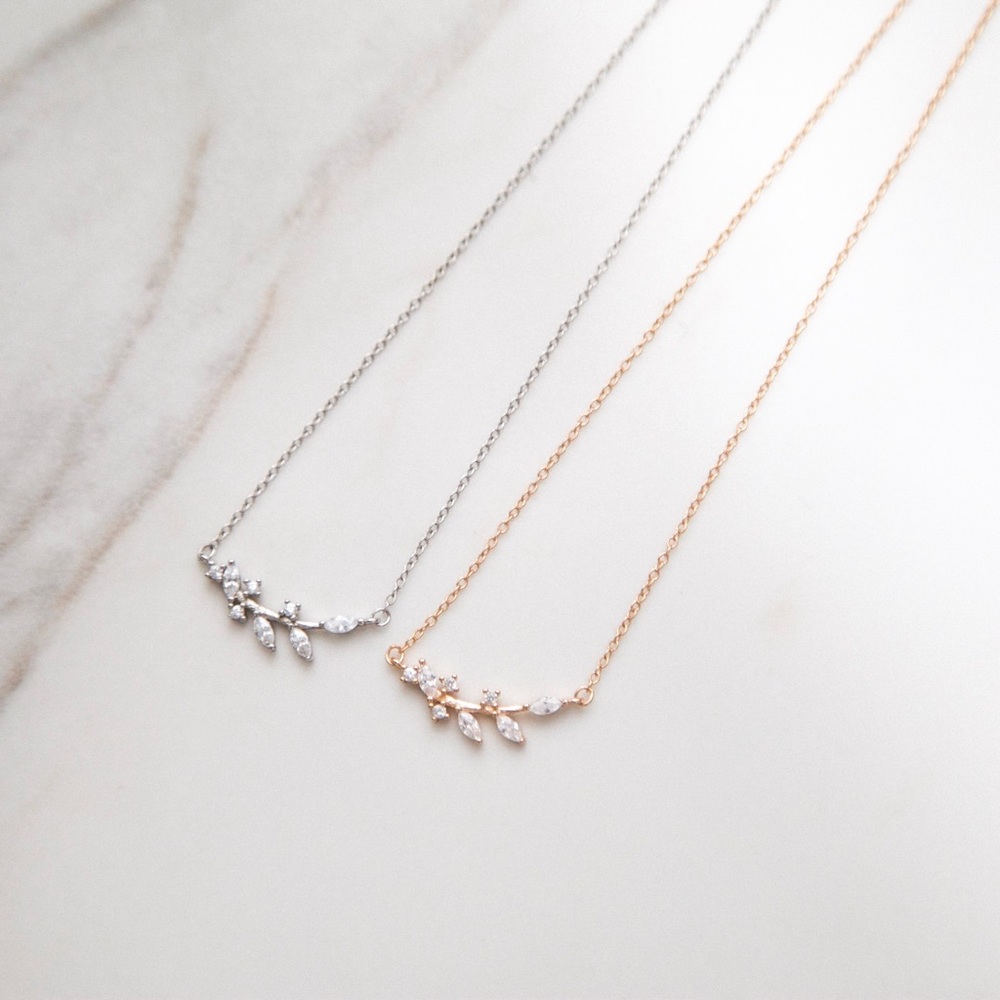Vine Necklace | Rose Gold 925 Silver - Picture 5 of 6